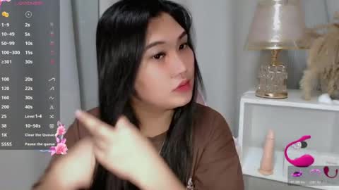 CLAIRE online show from June 20, 11:36 am