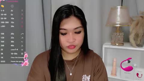 CLAIRE online show from June 9, 5:18 am