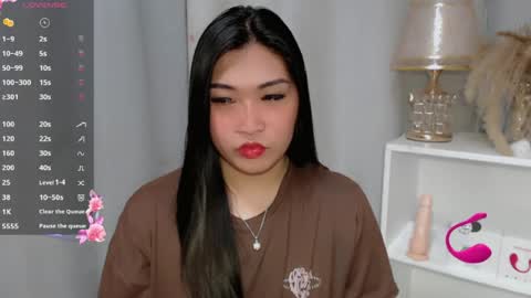 CLAIRE online show from July 31, 5:52 am