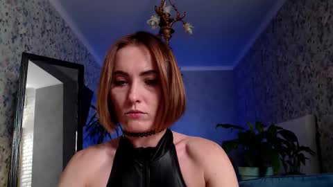 Snapshot of clara_bendover chatting on September 10, 5:46 pm Clara online show from September 10, 5:46 pm