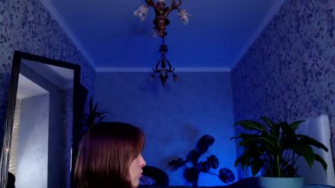 Snapshot of clara_bendover chatting on January 29, 7:22 pm Clara online show from January 29, 7:22 pm