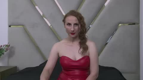 Mistress Clara online show from July 17, 11:52 pm