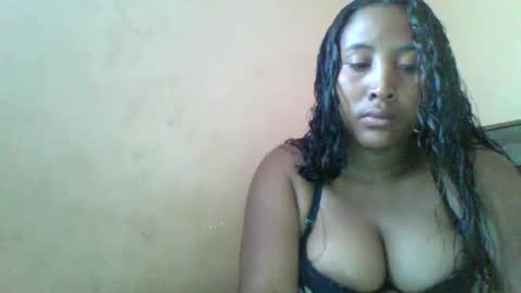 Snapshot of clarah0123 chatting on January 9, 6:06 am Clarah0123 online show from January 9, 6:06 am