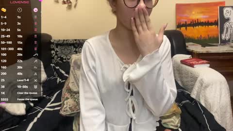 Selena online show from April 11, 12:31 pm