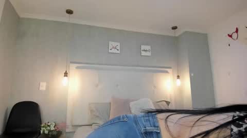 clarigil online show from February 25, 9:13 pm