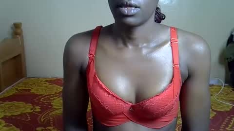 claudia_b online show from January 5, 9:51 pm