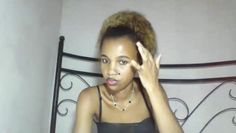 claudianne online show from April 14, 2:50 pm