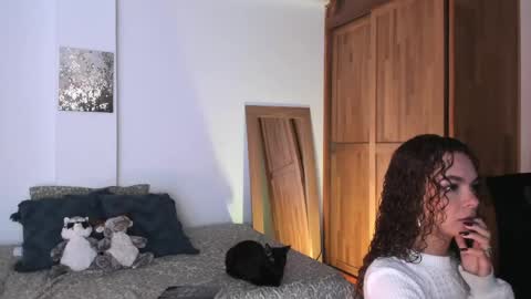 Claudia Rivera online show from April 14, 3:12 pm