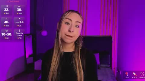 Cloe  online show from March 3, 7:47 am