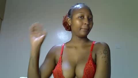 bella online show from November 26, 4:30 pm