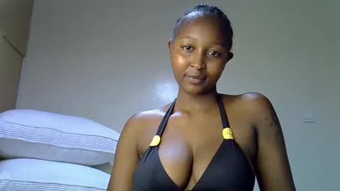 bella online show from November 25, 3:25 pm