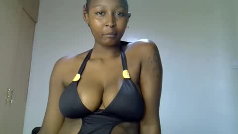 bella online show from November 14, 11:32 am