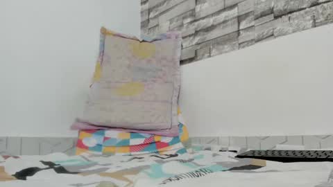 Snapshot of coffee_hot chatting on February 14, 10:14 pm laurita online show from February 14, 10:14 pm