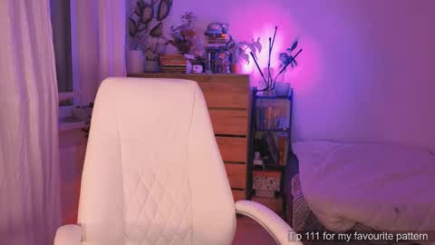 Snapshot of cogitademe chatting on October 5, 8:47 pm Olivia online show from October 5, 8:47 pm