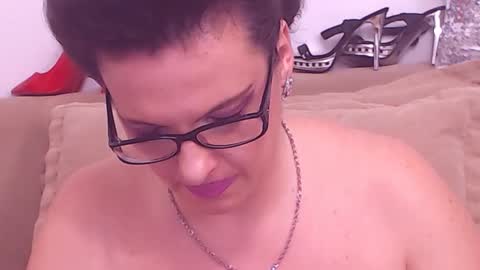 Maddison online show from January 12, 10:56 am