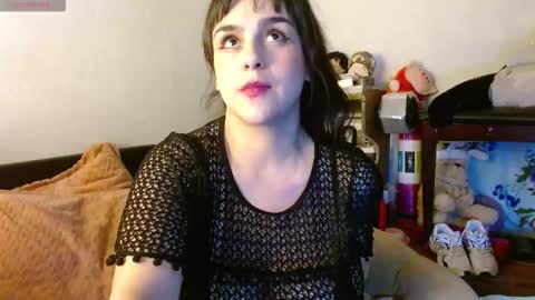 Collette online show from February 2, 6:45 am