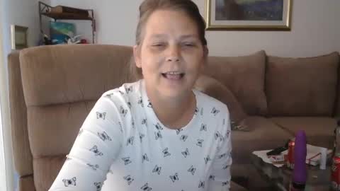 Snapshot of comebackpussy chatting on December 12, 4:43 pm comeback pussy online show from December 12, 4:43 pm