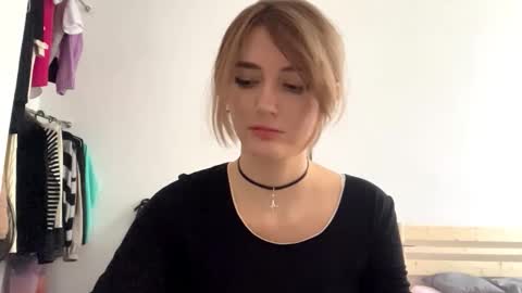 Amelia online show from February 26, 12:26 pm