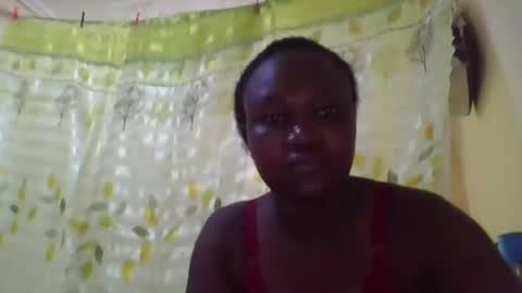 Snapshot of coolgirl001 chatting on March 12, 7:24 am coolgirl001 online show from March 12, 7:24 am