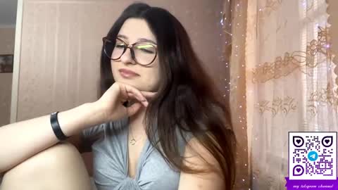 Elisheva online show from April 17, 12:18 pm
