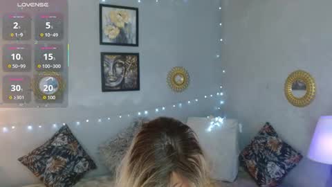 CORINNDUPONT online show from February 23, 1:06 am