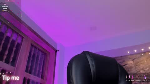 Corinne Russo online show from October 25, 5:37 am