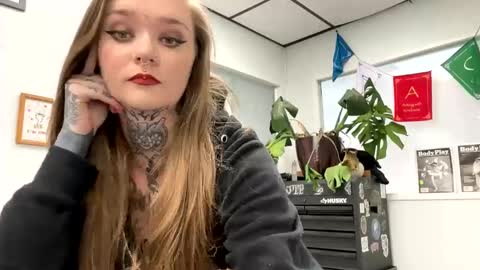 corpsechick online show from January 4, 6:19 pm