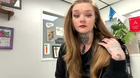 corpsechick online show from December 30, 12:11 am