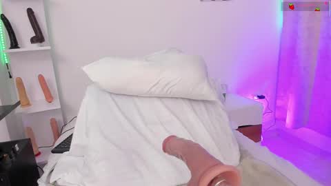 Maria  online show from February 20, 10:16 am