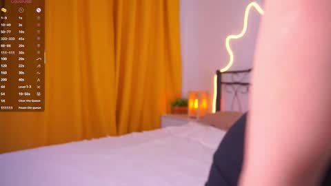 Yui online show from March 25, 7:22 am