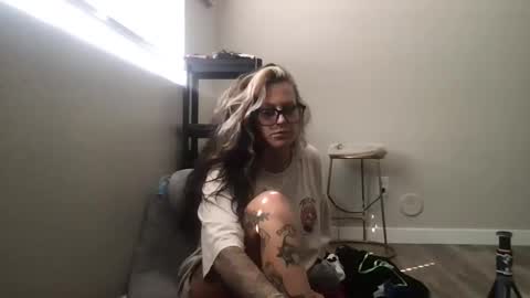 Bayleecaitlin online show from September 18, 9:35 pm