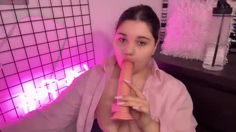 Cozy online show from March 31, 8:03 am