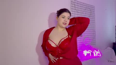 Cozy online show from April 2, 6:22 am