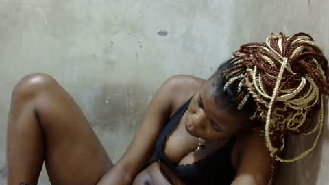 crazy_ebony256 online show from July 5, 4:51 am