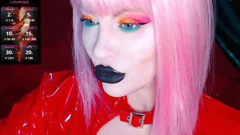 Roxy online show from December 8, 2:09 pm