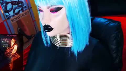 Roxy online show from August 6, 3:08 pm