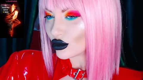 Roxy online show from January 11, 12:40 pm