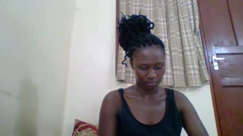 Snapshot of creampygal chatting on January 22, 8:18 am SUSAN online show from January 22, 8:18 am