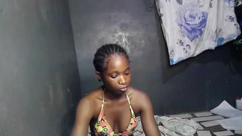 creamyxsugar online show from March 24, 4:51 am