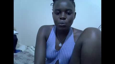 creamyypussyy online show from October 30, 7:15 pm