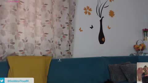 Snapshot of cris_tinne chatting on September 20, 2:48 pm cris_tinne online show from September 20, 2:48 pm
