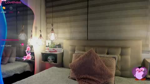 Cristal online show from April 20, 4:04 am