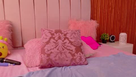 STEFANYIG cristalsubin online show from November 1, 6:23 pm