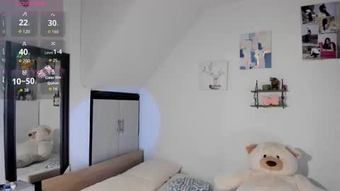 cristal online show from November 7, 1:17 pm