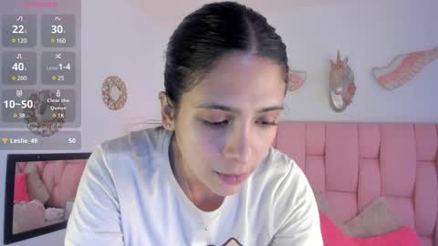 Snapshot of cristalmunez chatting on December 20, 12:49 pm cristal online show from December 20, 12:49 pm