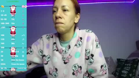 Snapshot of cristin_doll chatting on December 30, 9:37 am cristina online show from December 30, 9:37 am