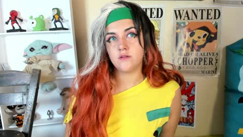 Cristina  online show from December 7, 11:07 am