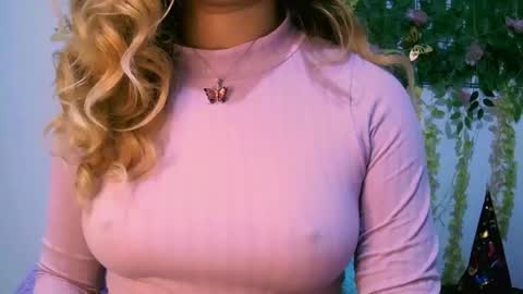 crysrus online show from October 24, 2:07 am