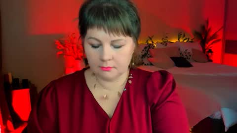 Anna online show from November 20, 7:04 pm