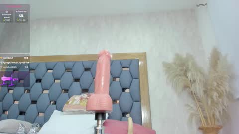 crystal_sm online show from November 16, 4:25 am